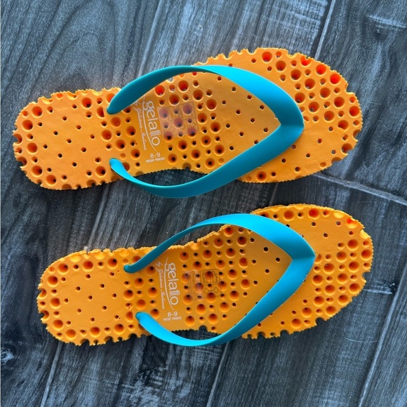 Gelateria Italiana Shoes - NWT Women’s Gelatto Flip Flops - Orange and Blue (Italian Brand)